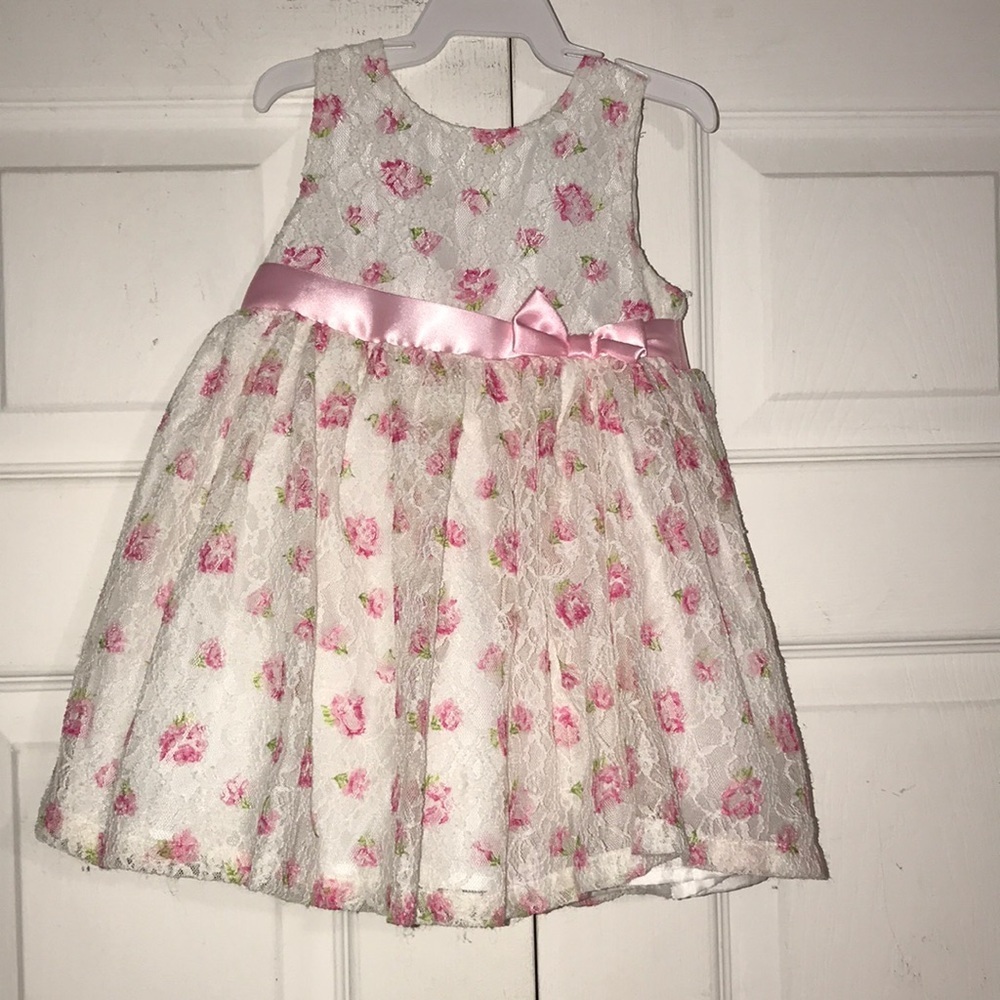 Infant Girl’s Rosebud Lace Dress